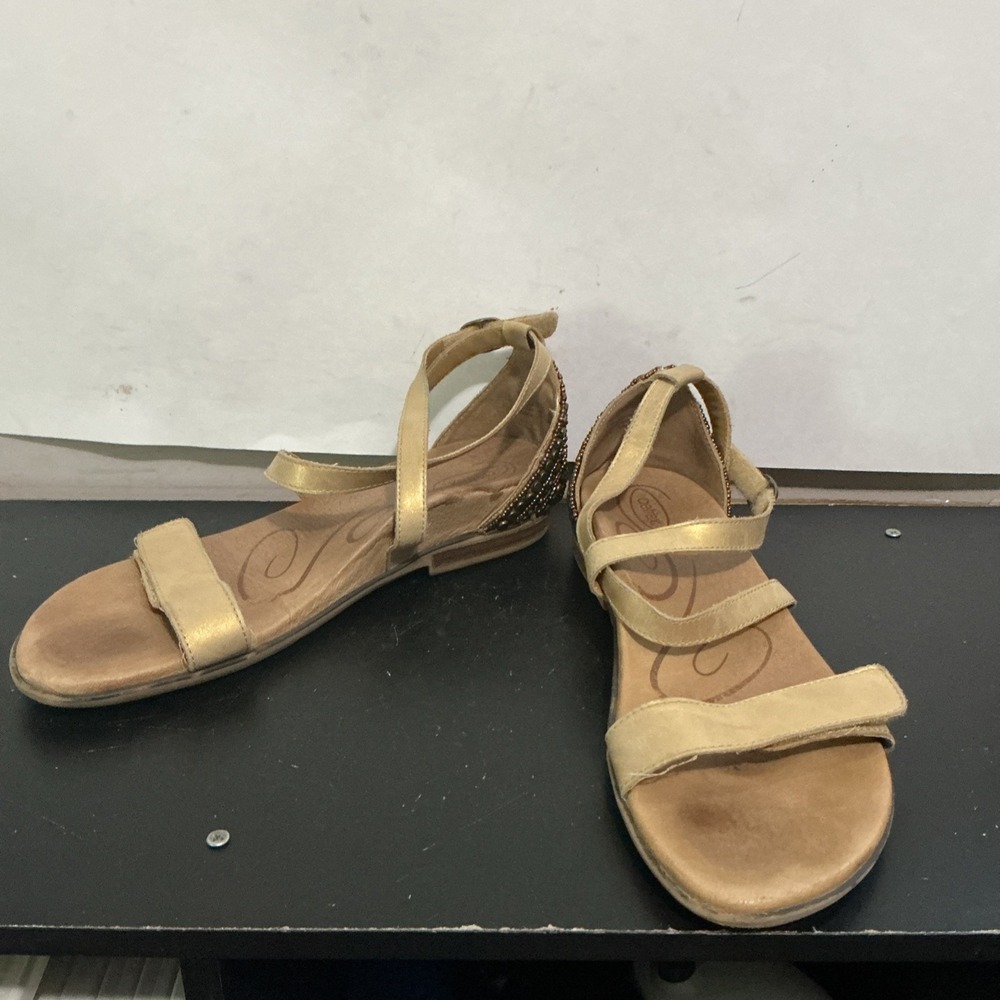 Aetrex Brenda Gold Leather Beaded Embellished Flat Sandal Womens 10 EU 41 ES602W